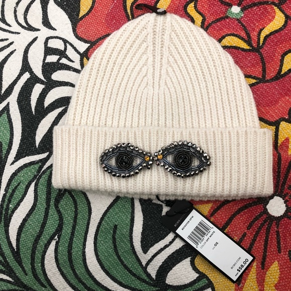 BCBGMaxAzria Accessories - BCBG Maxazria Wool Beanie